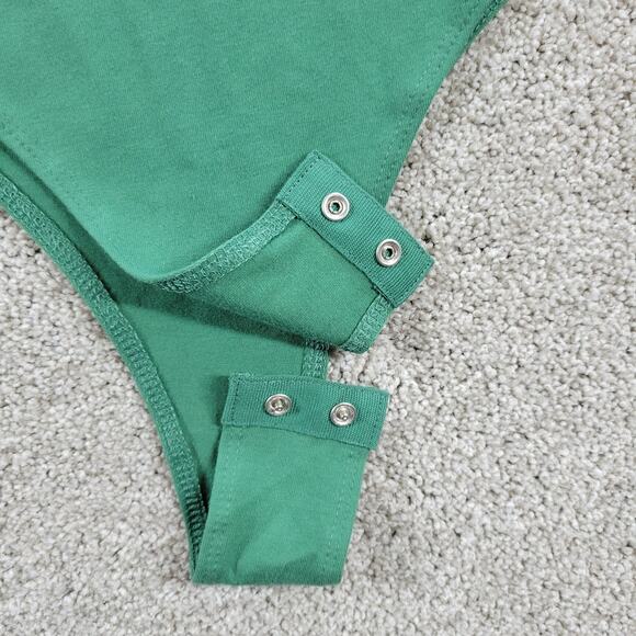A New Day Womens Bodysuit XL Green V Neck Sleeveless Undershirt Stretch New - Picture 12 of 12